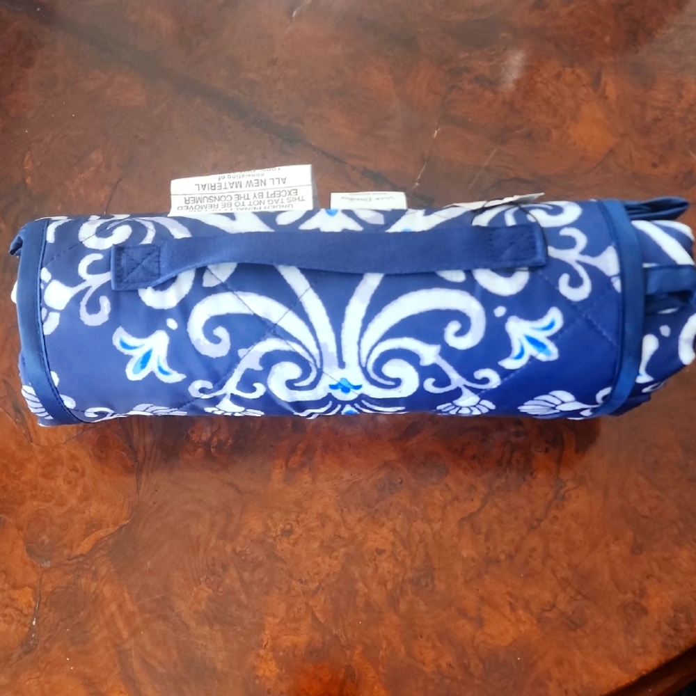 Vera Bradley Steel Blue Medallion Picnic Mat - 67" x 50" - Brand New